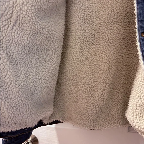 Vintage Men's Blue Sherpa-Lined Denim Jacket - Picture 9 of 14